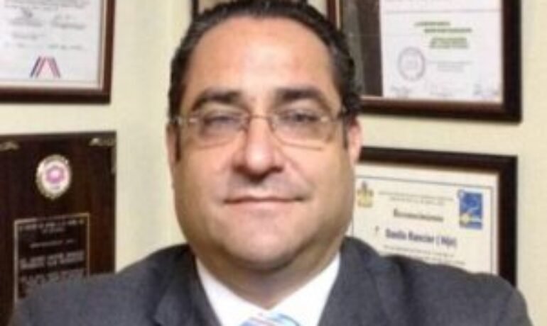 IGNACIO G. GUZMÁN G.